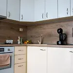 Maria-luiza's Cozy Sofia