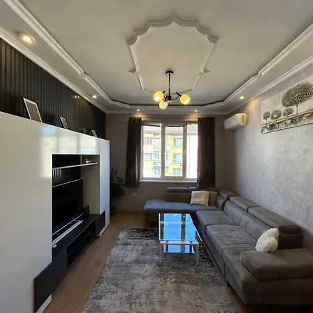 Maria-luiza's Cozy Lejlighed Sofia